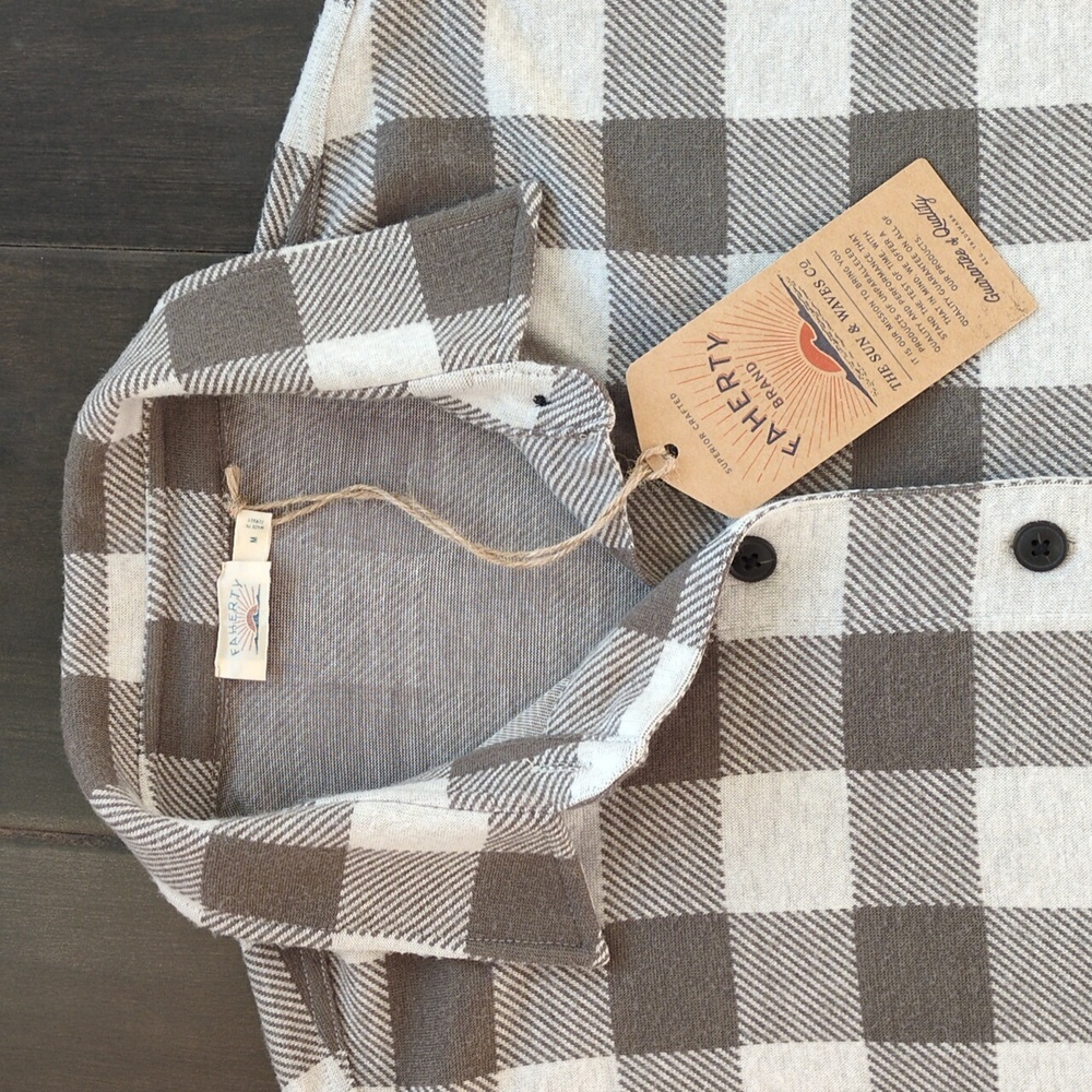 Faherty Legend Pullover - Picture 2 of 5